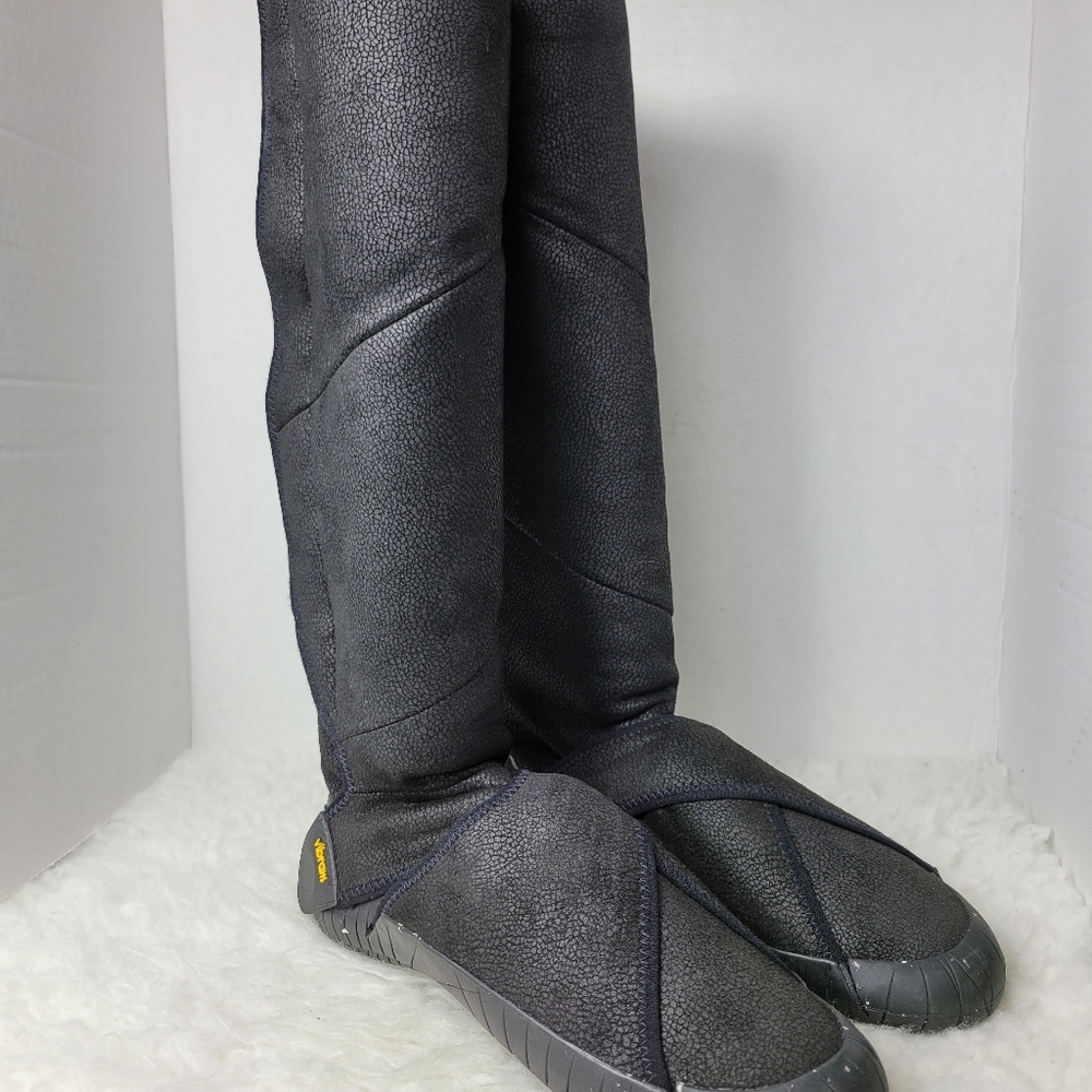 Vibram FiveFingers Furoshiki Womens Boots Size 8.5 Over Knee Shearling Shoes